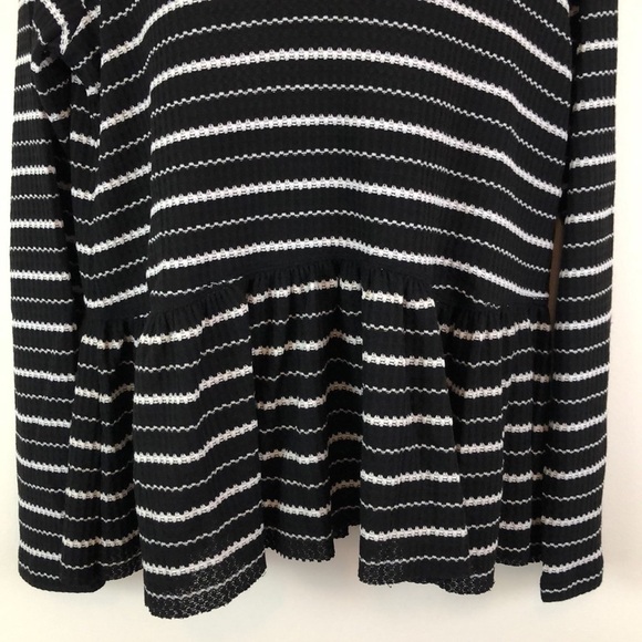 NWT William Rast Gryphon Striped Waffle Knit Peplum Top Size Medium - Picture 4 of 6